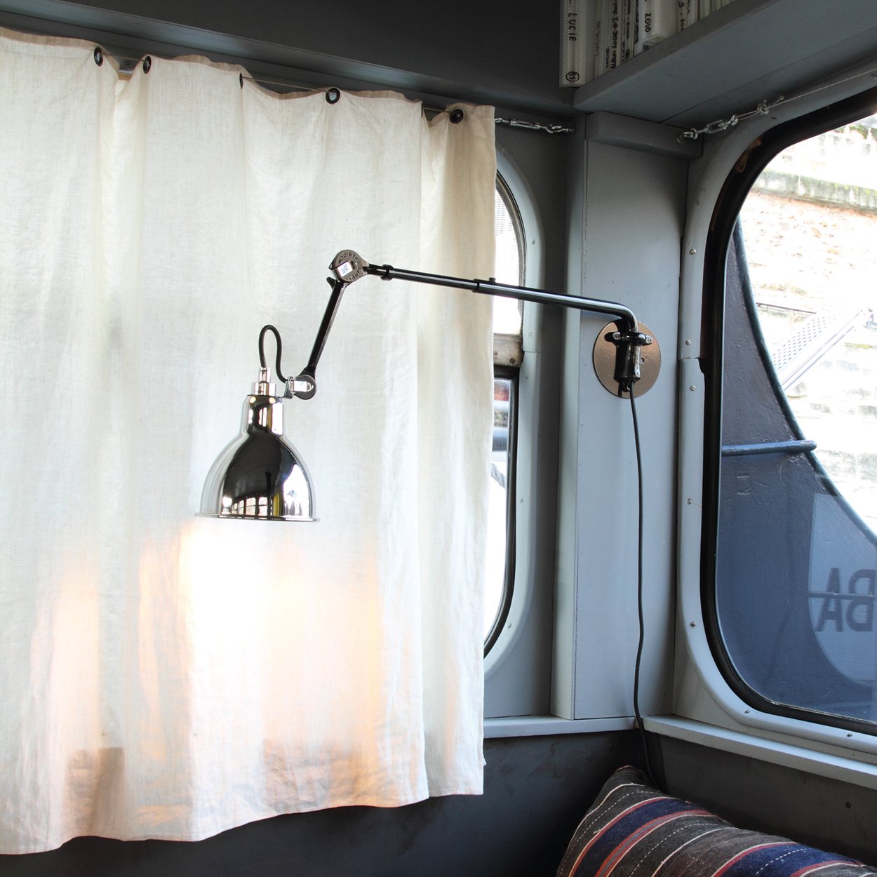 DCW éditions Lampe Gras Nº203 Swing Arm Wall Light - uBaaHaus