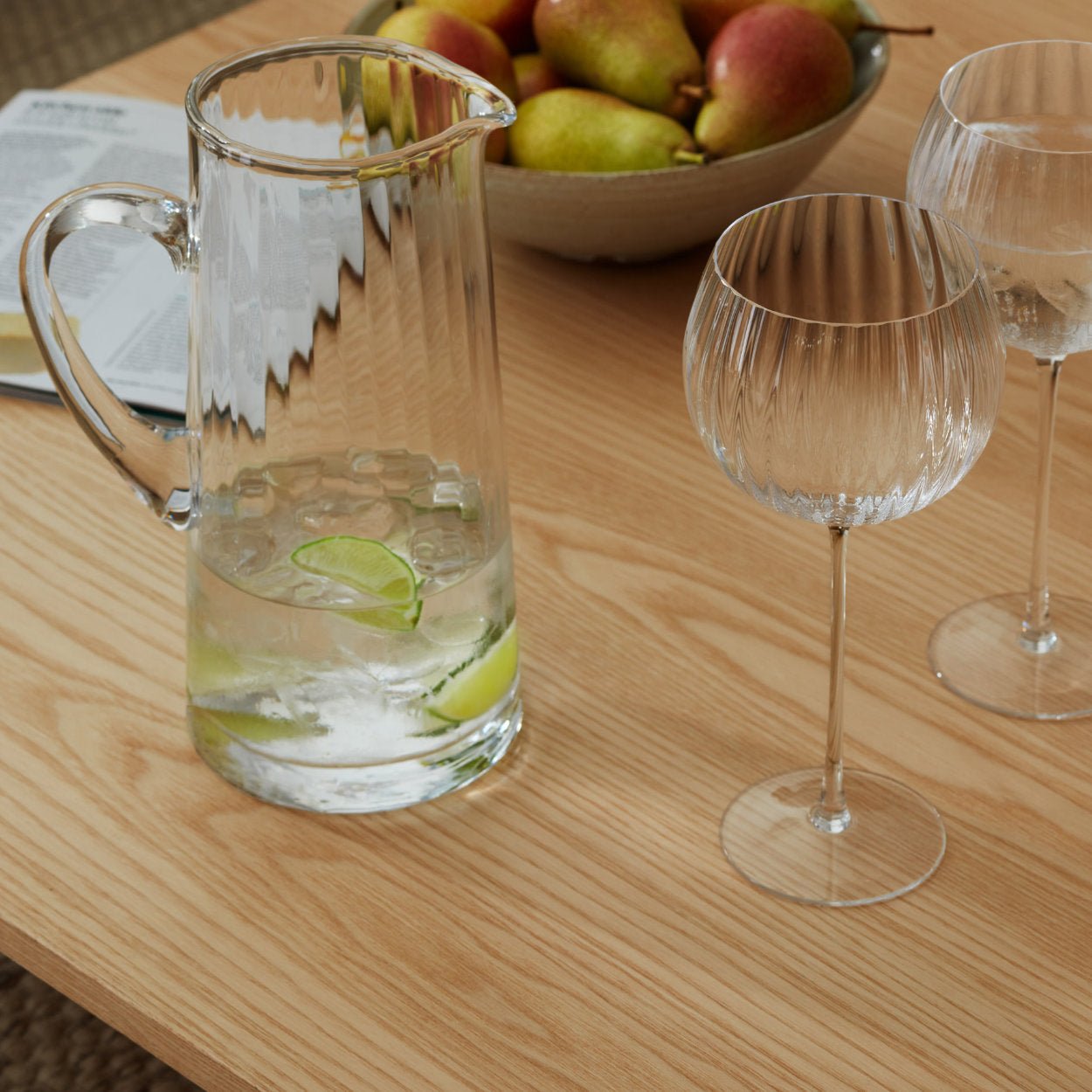 LSA Aurelia Jug 1.9L Clear Optic - uBaaHaus