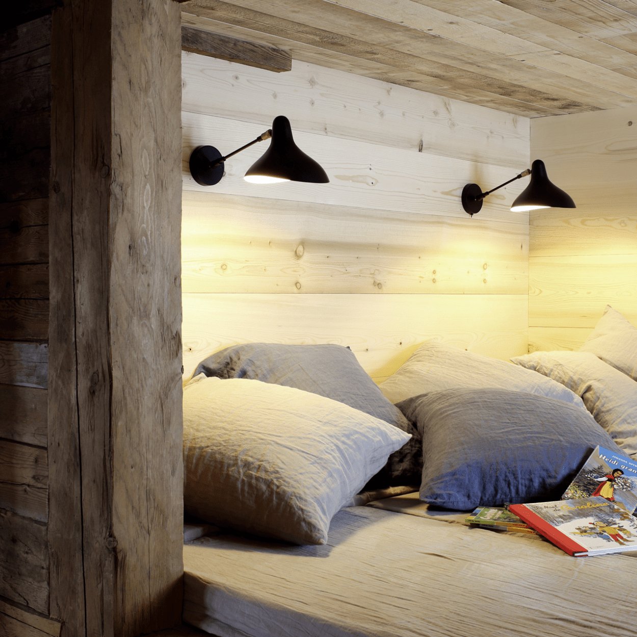 DCW éditions Mantis BS5 Wall Light