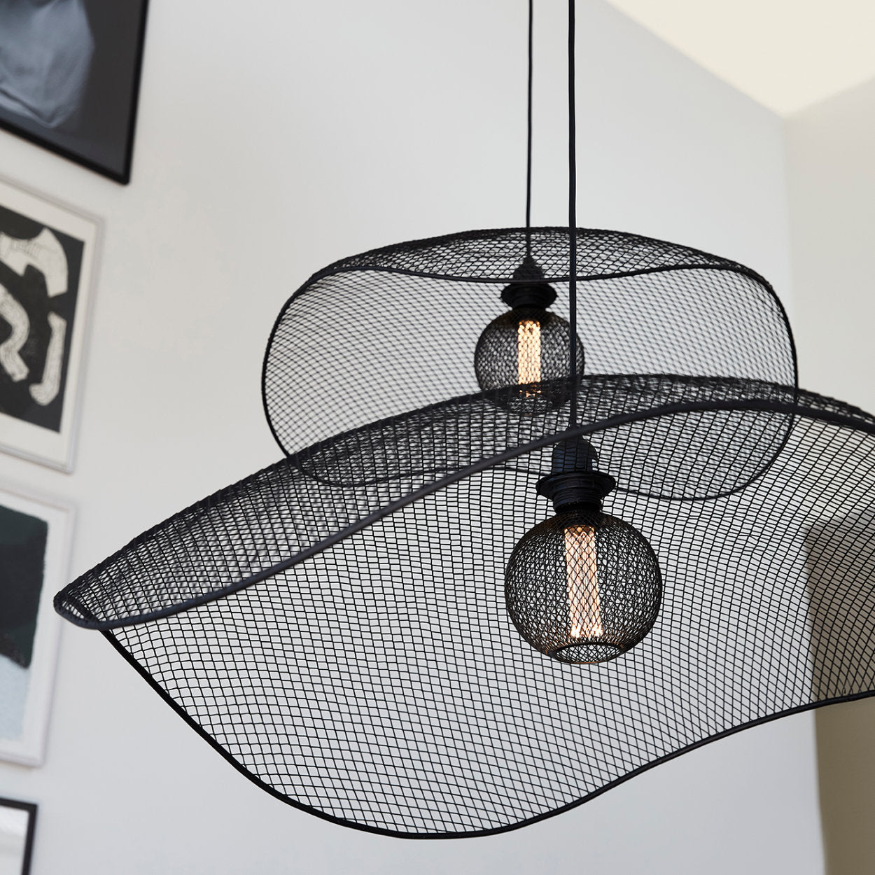 PR Home Vivi Black Mesh Pendant Light